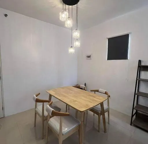 Deluxe Cozy Corner Apartment Minglanilla